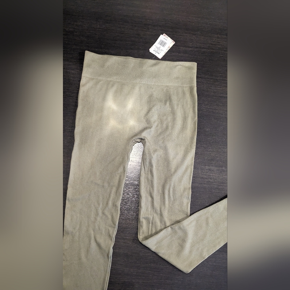 Pink Republic leggings, XL
